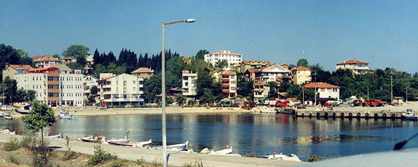 Kurucasile Town [ 13-7-2001 ]